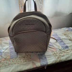 "ABBEY" Authentic Michael Kors backpac